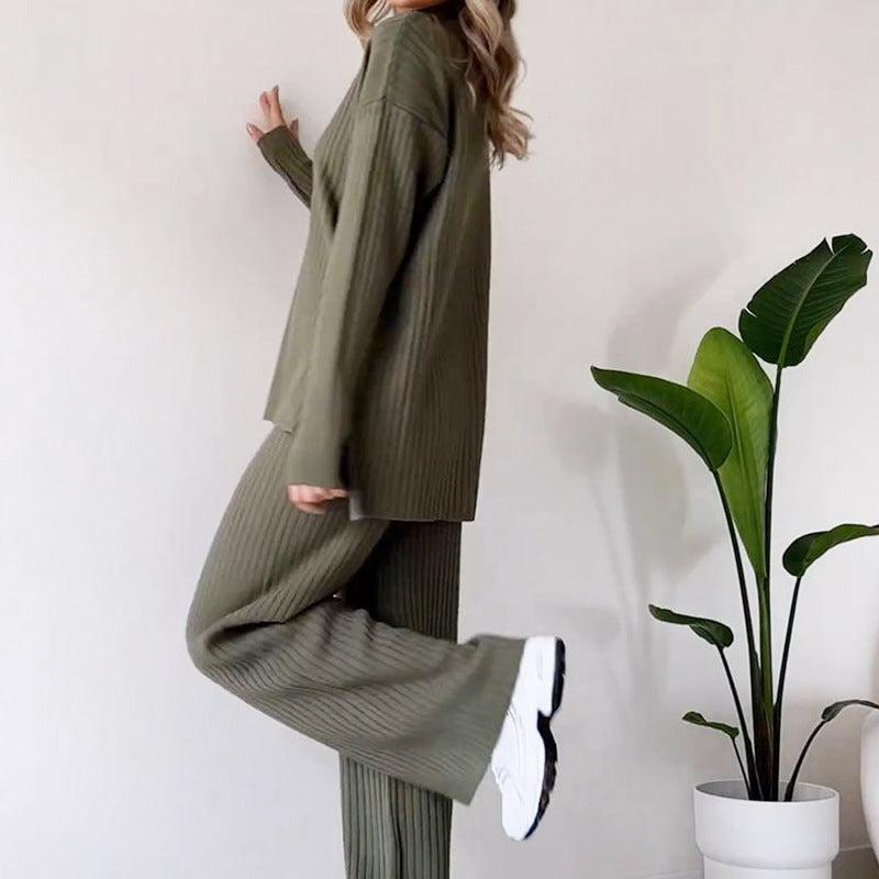 Chic Knit Turtleneck Set with Long Sleeves & Straight Pants